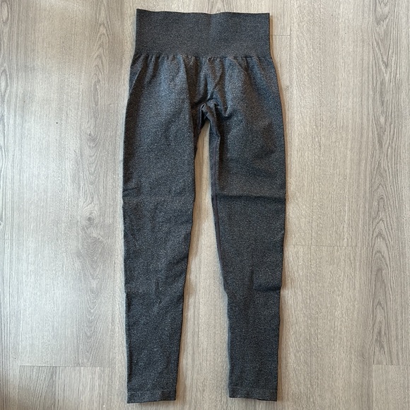 Nvgtn Contour leggings - Picture 2 of 6